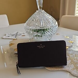 Kate Spade Elegant Black Wallet